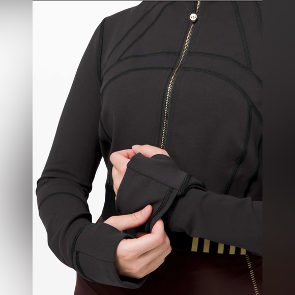 Lululemon Define Cropped Special Edition Jacket *Gold - Picture 4 of 12